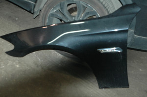 15 C BMW 41357248659 (USED) 41-35-5-A03-261 FENDER LEFT OEM FROM D107273 2012 F10 528iX N20 BLACKSAPHIRE FITS 2011-2016 F10 F11 F18