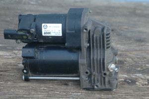 DD-5 BMW 37206859714 (USED) 37206789938 OEM REAR SUSPENSION AIR PUMP AMK EB-LV-2008-B 0 TESTED FROM 2011 E71 X6 FITS 2007-2014 E70 E71