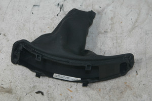 DD-36 BMW 34427900777 (USED) 34-42-7-900-777 OEM BRAKE HOOD BLACK LEATHER LL 7 137 535 1716 13599911 AI 07 19-13-09 FROM: 2009 328xi SILVER AUTO FITS: E90 E91 E92  E93