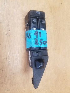 DD-35 C BMW 61311383091 61311392457 (USED) 31-1 382 457 03 2030 41 OEM 4 WINDOW DRIVER CONTROL ARRAY w- MIRROR ADJUST w- CHANGE OVER w-DOOR LOCK FROM 1991 850Ci FITS (91-97) E31 DD-35 C BMW 61311383091 61311392457 (USED) 31-1 382 457 03 2030 41 OEM 4 WINDOW DRIVER CONTROL ARRAY w- MIRROR ADJUST w- CHANGE OVER w-DOOR LOCK FROM 1991 850Ci FITS (91-97) E31