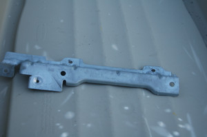 BMW 51437142167 (USED) 237810 10 H320LA Z L 3789 OEM B PILLAR BRACKET LEFT FITS: E92