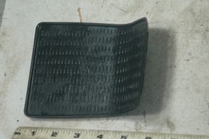 DH-8 BMW  51166960695 (USED) 5116 6960695 01 OEM 584507 13 REAR STORAGE PADDING FROM P131342 2007 E92 328i Fits E90 E92 E93