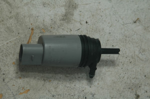 DH-18 BMW 67127302589 (USED) 67 12-6 934 159 OEM 67126934159 WASHER PUMP FROM P131342 2007 E92 328i Fits 2003-2025 LISTED VEHICLES