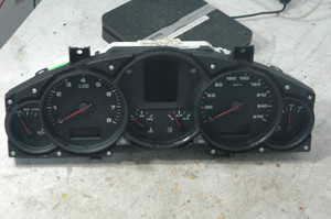 Porsche 95564110401 (USED) 955-641-104-01 OEM EURO VERSION CLUSTER (KM) BOSCH 0263633520 X55 TESTED 6033EC2145 FROM: 2006 Porsche Cayenne 4dr 6-Spd Manual