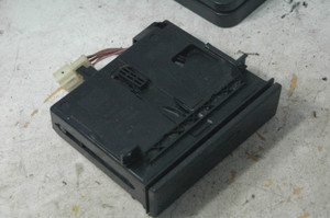 89 - DH Porsche 95555224301a03 (USED) VW 7L5858329A OEM DASH DRAWER w- POWER Black leather TESTED 2003-2010 FROM: 2006 Porsche Cayenne 4dr 6-Spd Manual