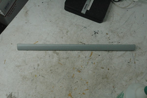 91 - DH Porsche 9555524430062w (USED) 955-552-443-00-62W OEM VW 7L5857222  lower left dashboard trim ALUMINUM LOOK 2003-2010 FROM: 2006 Porsche Cayenne 4dr 6-Spd Manual