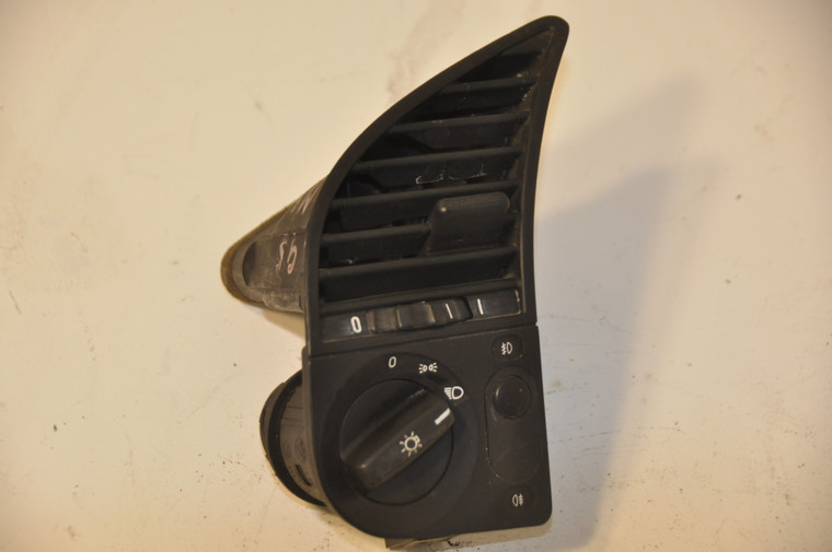 1) DH-11 BMW 64228363533 OEM Used AIR VENT HEADLIGHT & FOG LIGHT SWITCHS LEFT DASH 61311393393 From: 1995 E36 M3 64-22-8-363-533 64228363533 Euro All Parts