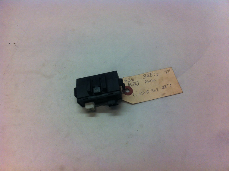 0) BMW OEM 61358362337 USED 328I 97 E36 MODULE, RECEIVER 3 Series Euro All Parts