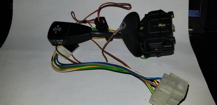 1) DDBMW OEM 61318360911 1393286.4 8367004 Turn Signal Switch (USED) Fits: 320i 1994 E36 & Other Listed Vehicles Euro All Parts