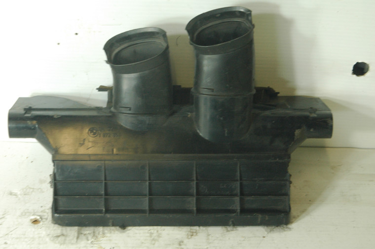 1) DH -31 BMW 64221872856 OEM Used AIR DUCT ASSEMBLY -FOR DASH 1872857 From: E21 3 SERIES Fits: 3 SERIES & other listed vehicles 64 22 1 872 857 Euro All Parts 1) DH -31 BMW 64221872856 OEM Used AIR DUCT ASSEMBLY -FOR DASH 1872857 From: E21 3 SERIES Fits: 3 SERIES & other listed vehicles 64 22 1 872 857 Euro All Parts