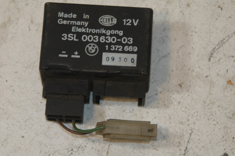 1) DH-13 BMW 65811372669 (USED) OEM HELLA 3SL 003630-03 1372669 GONG DOOR OPEN ALARM E30 1983-1987 Euro All Parts