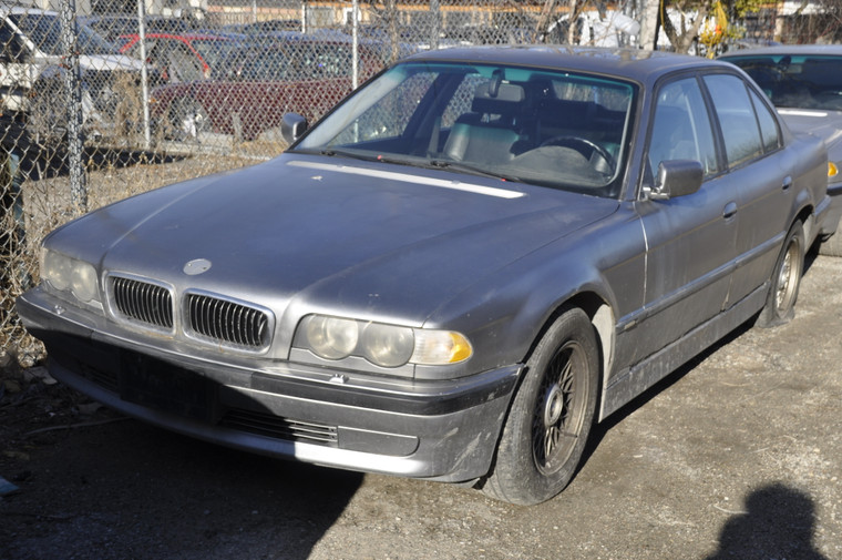 E38 DN81150 Sedan D BMW E38 740i (93-01) SPORT MARCH 2000 M62 V8 AUTO TITANSILBER METALIC DN81150