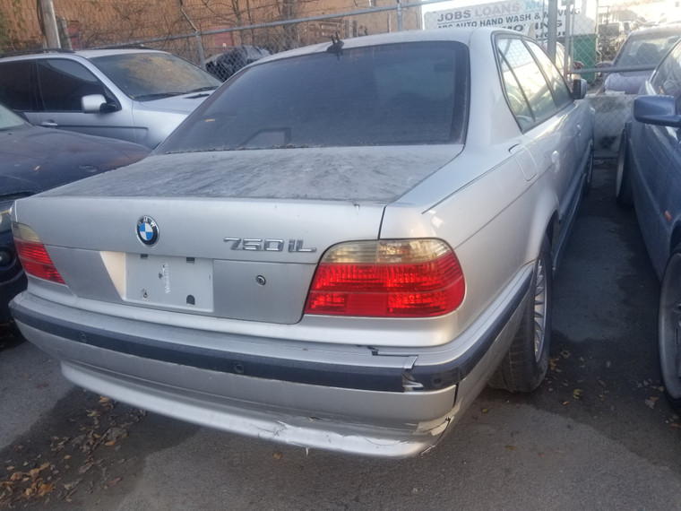 DISMANTLED - E39 DD74457 Sedan BUILT AUG 2000 E39 7 SERIES 750iL M73 12 CYL