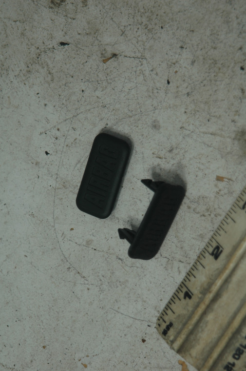 DH-53 BMW 8226055 5143 7135689-0 52107010 (USED) OEM AIR POUCH DECOR TAGS  FROM P131342 2007 E92 328i Fits E90 E92 E93