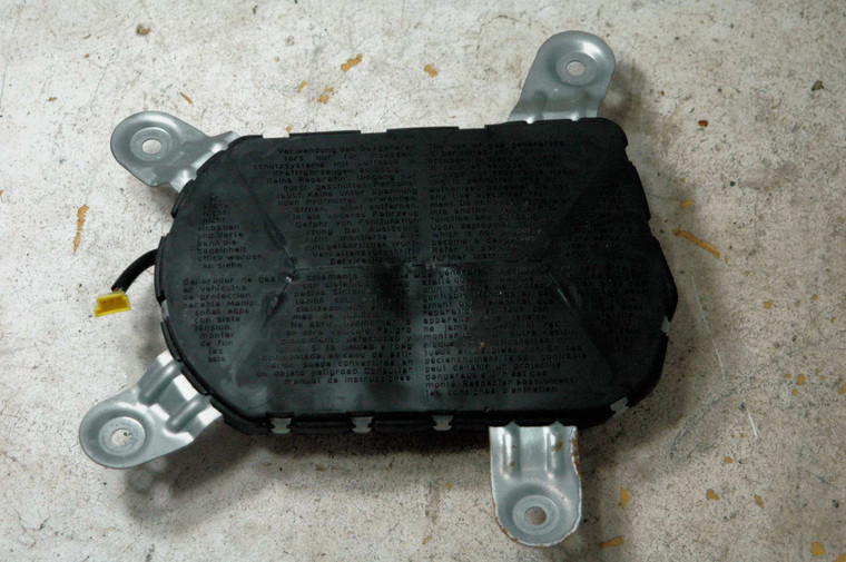 26 - DH BMW 72128223761 (USED) 3482088061 OEM DRIVER LEFT AIR POUCH TESTED 72-12-8-223-761 FROM 1997 328i COUPE FITS E36 & 1997-1999 LISTED VEHICLES