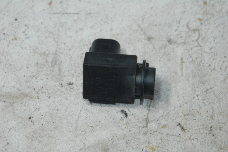 27 - DH Porsche 95561855002 (USED) VW AUDI 037906040 OEM AMBIENT AIR SENSOR TESTED VDO 805/023/1 FITS: 2003-2010 FROM: 2006 Porsche Cayenne 4dr 6-Spd Manual