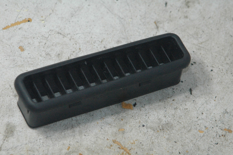 40 - DH Porsche 955555886019B9 (USED) 955-555-886-01-9B9 VW 7L0.819.986 B OEM DEFROST FOR MIRROR PIESBURG LEAR FROM: 2006 Porsche Cayenne 4dr 6-Spd Manual