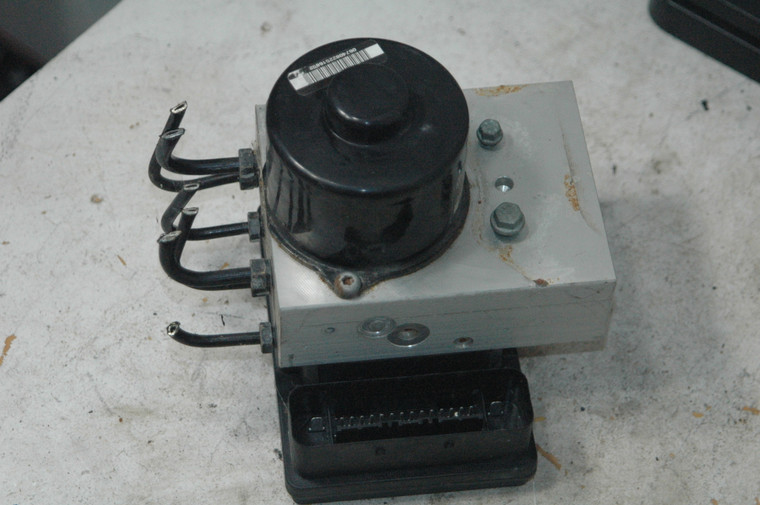 50 - DH Porsche  955355955cx (USED) 955-355-955-CX OEM  Abs Hydraulic. Modulator Pump assembly TESTED 2005-2006 FROM: 2006 Porsche Cayenne 4dr 6-Spd Manual