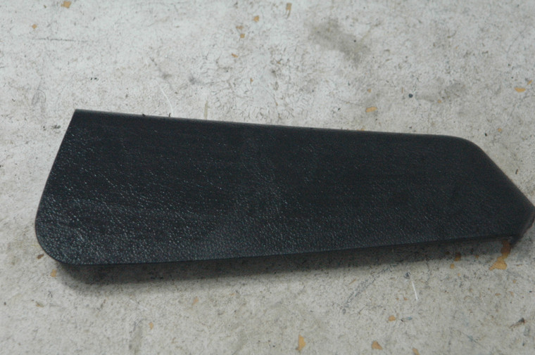 54 - DH Porsche 9555213470001c (USED) 955-521-347-00-01C OEM VW 7L0881347 7L0881347D31X Front Left Seat Trim 2003-2010 FROM: 2006 Porsche Cayenne 4dr 6-Spd Manual