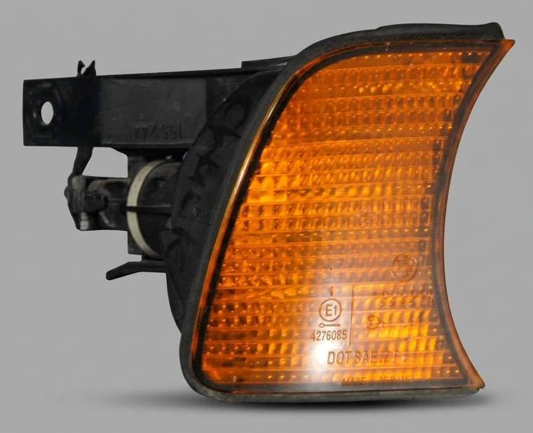 BMW 63131384034 Genuine OEM 63-13-1-384-034Signal light Front Pass Right