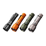 Fenix C7 compact 3000 lumen 470m rechargeable LED torch with magnetic base
