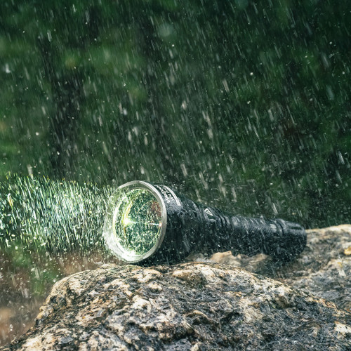 Weltool W4 Pro TAC White Laser 568 lumen 3.3km throw LEP torch