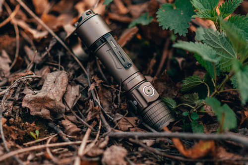 Brinyte HL18 Noctua Adjustable head 1600 lumen 308m right angle headlamp