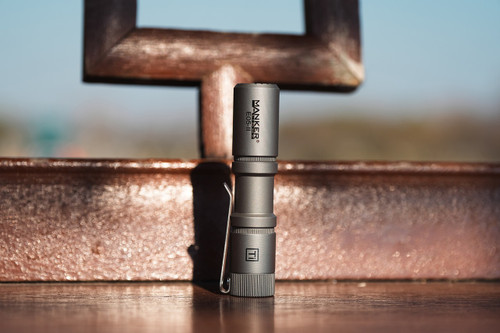 Manker E05 II Bead Blasted Ti Pocket-sized 1300 lumen EDC torch