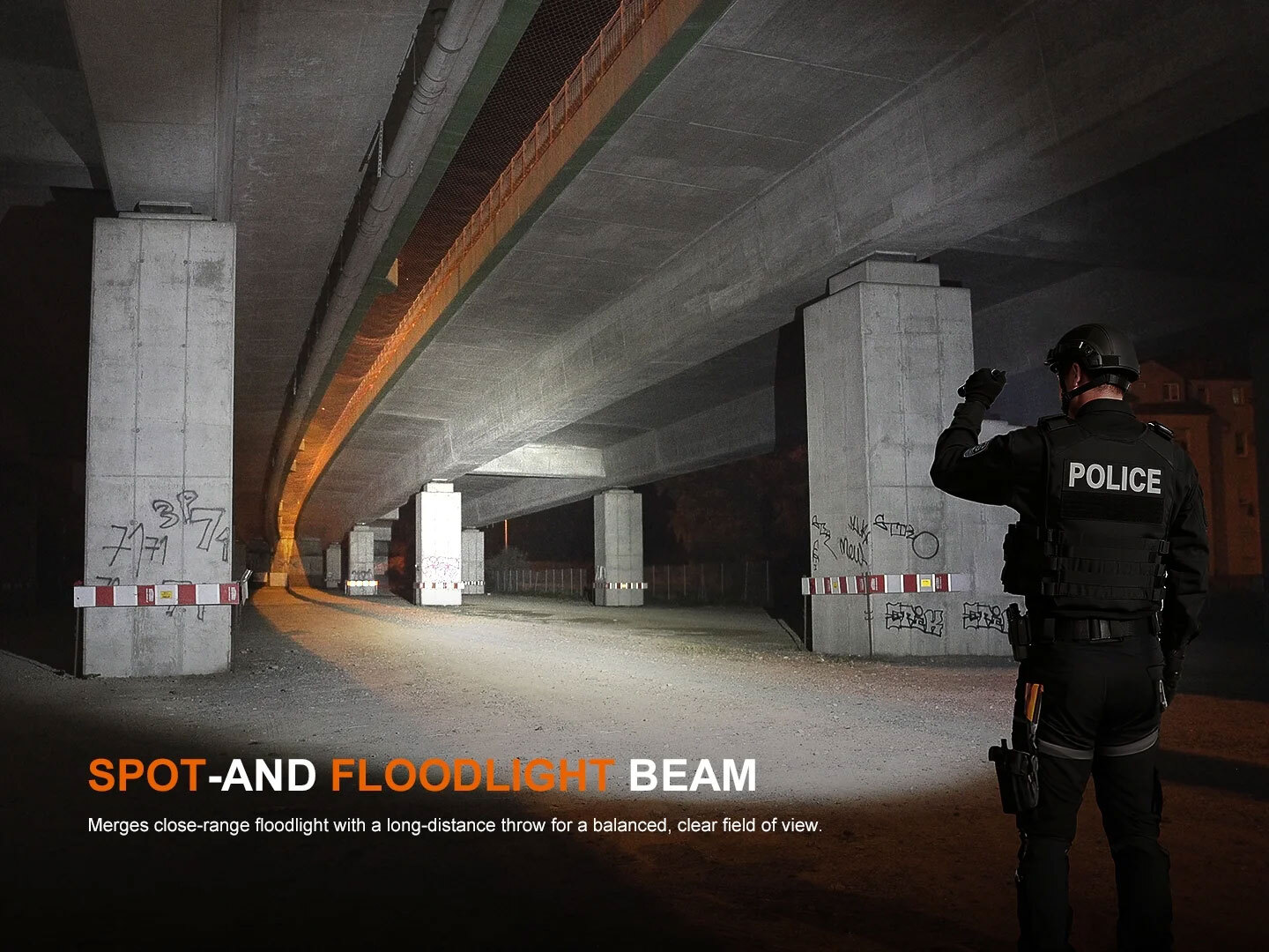 Fenix TK25R 3600 Lumen High-Performance Multi-Ouput LED Torch beam