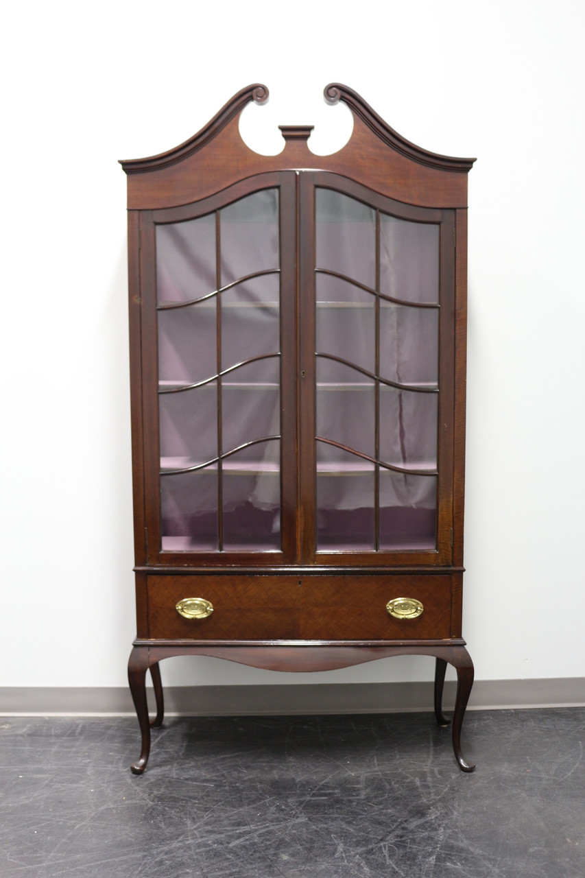 Antique Georgian Style China Cabinet Boyd S Fine Furnishings