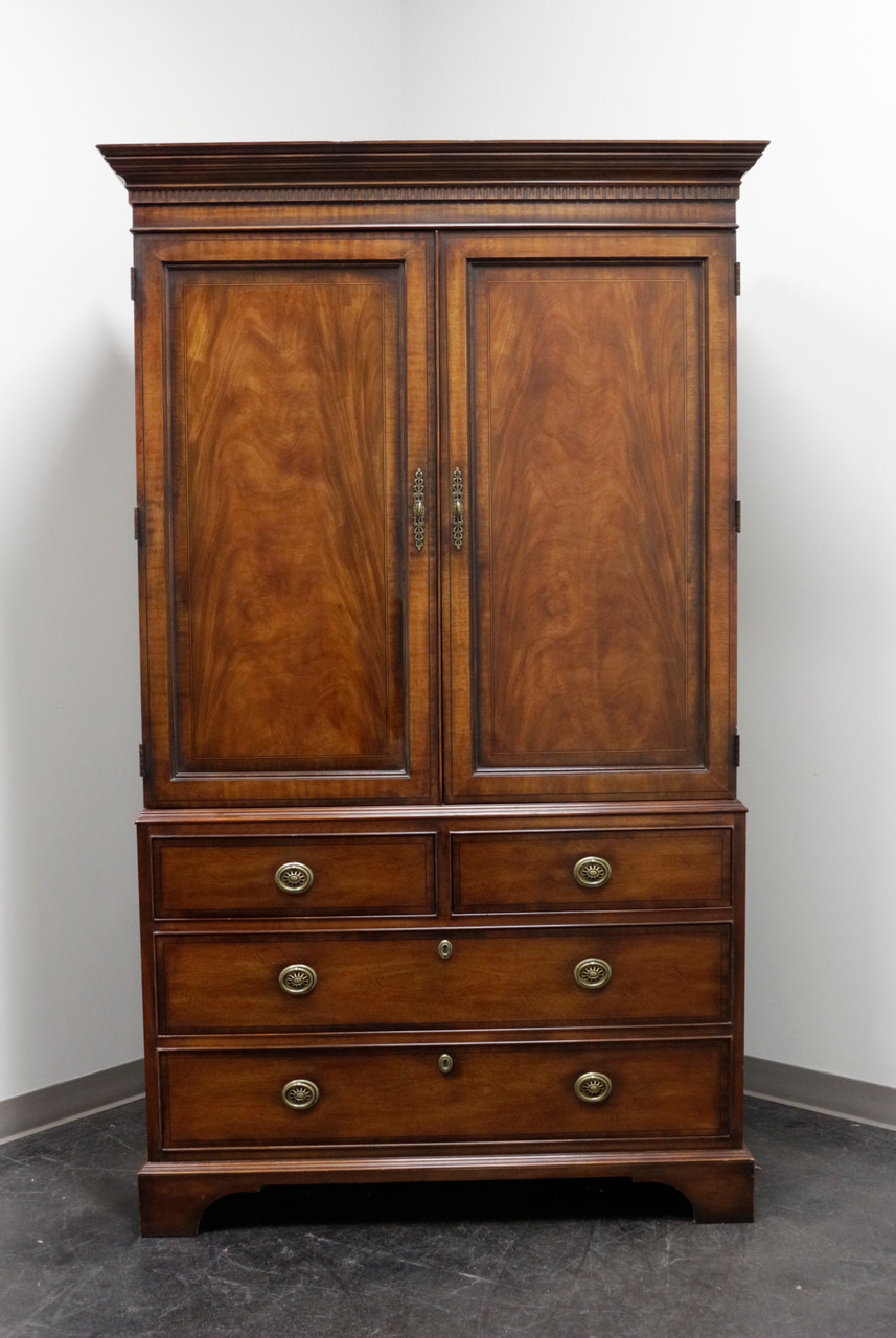 アメリカ　アストン　ヘンレドン　チェスト　アンティーク家具　henredon SOLD - HENREDON Aston Court Mahogany Chippendale Armoire / Linen