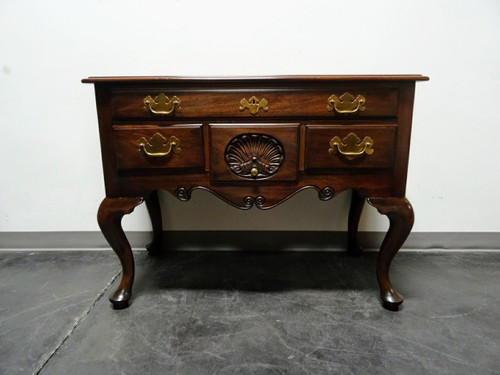 SOLD OUT - HENKEL HARRIS 145 29 Solid Mahogany Philadelphia Queen Anne Lowboy Chest