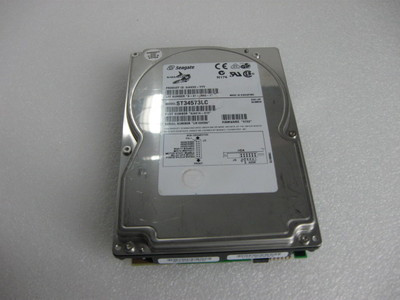 ST34573WD - Seagate Barracuda 9LP ST34573WD 4.55 GB 3.5 Internal Hard Drive - Wide Ultra SCSI - 7200 rpm - 512 KB Buffer