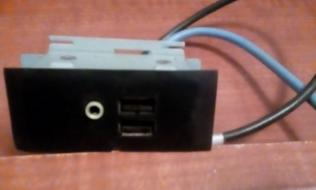 Part No: C0094 - Dell Front I/O Assembly with Cable for Bracket
