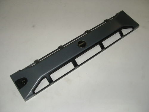 Part No: 8089T - Dell PowerEdge 4400 Front Cage