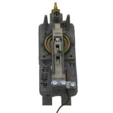 Johnson Controls T-5210 Pneumatic Temperature Transmitter w/ 5-1/2" Copper Capillary (0 to 100°F) 