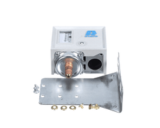 Heatcraft O16 585 Image 1