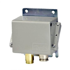 Danfoss 060-310566 1/4 Inch Pressure Control Switch