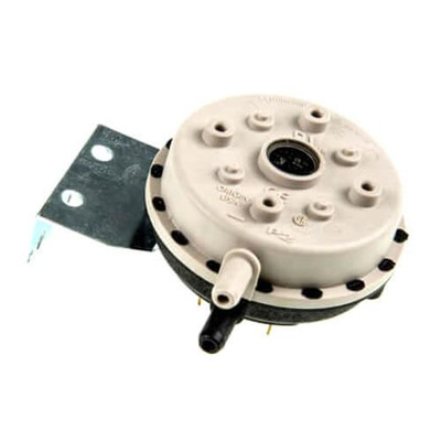 Weil McLain Pressure Differential Switch, 1.00" Setting, for HE, HE II Boilers (Sizes 3, 4, 5) 