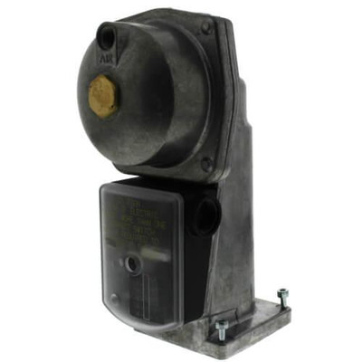  Siemens Combustion SKP25.013U1 Gas Valve Actuator with Safety Shutoff 120V 