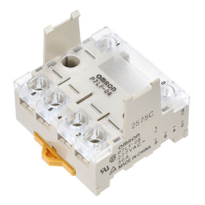 Omron P7LF-06 Image 1