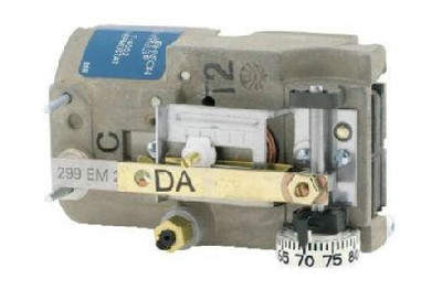  Johnson Controls T-4002-201 DA Pneumatic Horizontal Mount Pneumatic Thermostat Less Cover 55-85F 