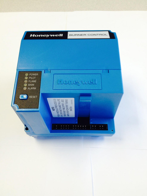  Honeywell RM7890A1015 Automatic Primary Control 4-10 Sec PFEP Lockout Or Recycle On Flame Failure 120v 