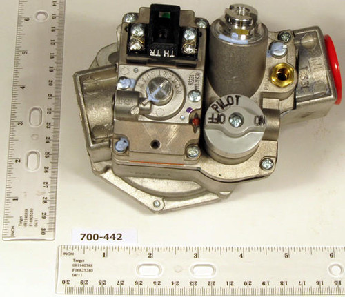  Robertshaw 700-442 24v 1" X 1" Combination Standing Pilot Natural Gas Valve With Built In Regulator 