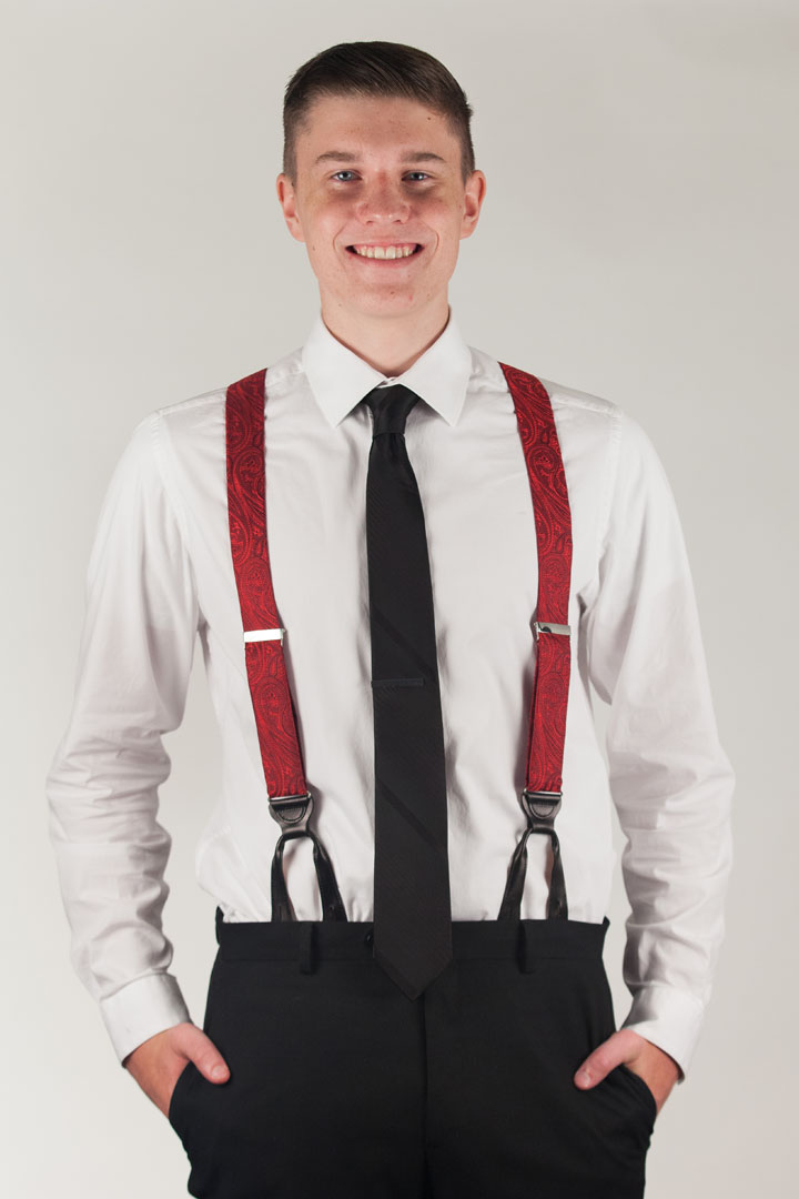 Coordinated suspenders and necktie in silk, macro paisley Cherry red