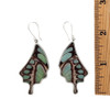 Measurement of butterfly earrings.