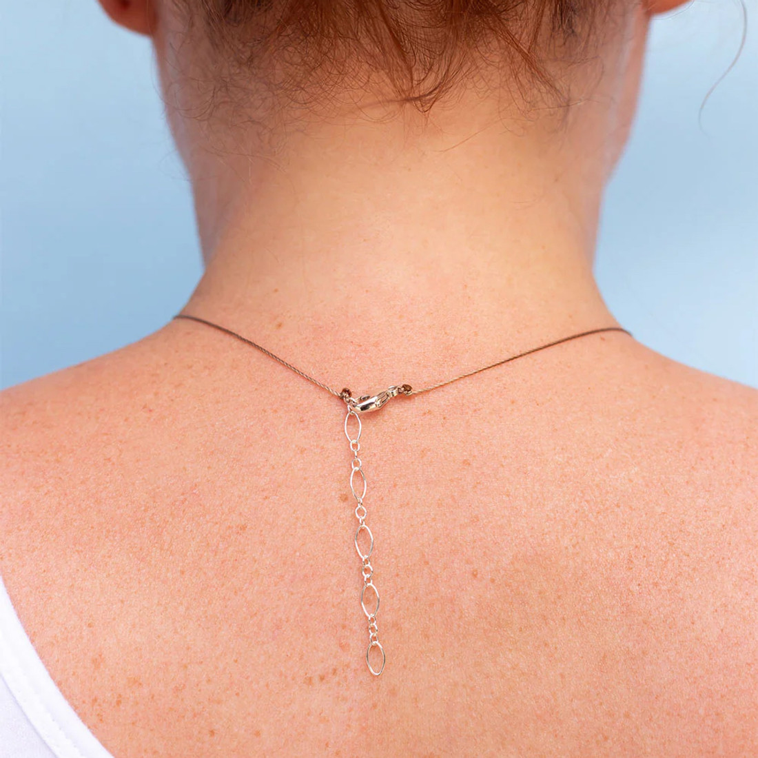 Soulku Moonstone necklace clasp picture.   Soulku Moonstone necklace clasp picture.