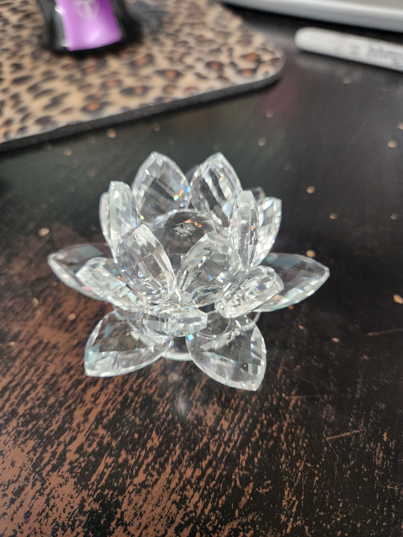 3" Glass Lotus Flower Crystal Figurine