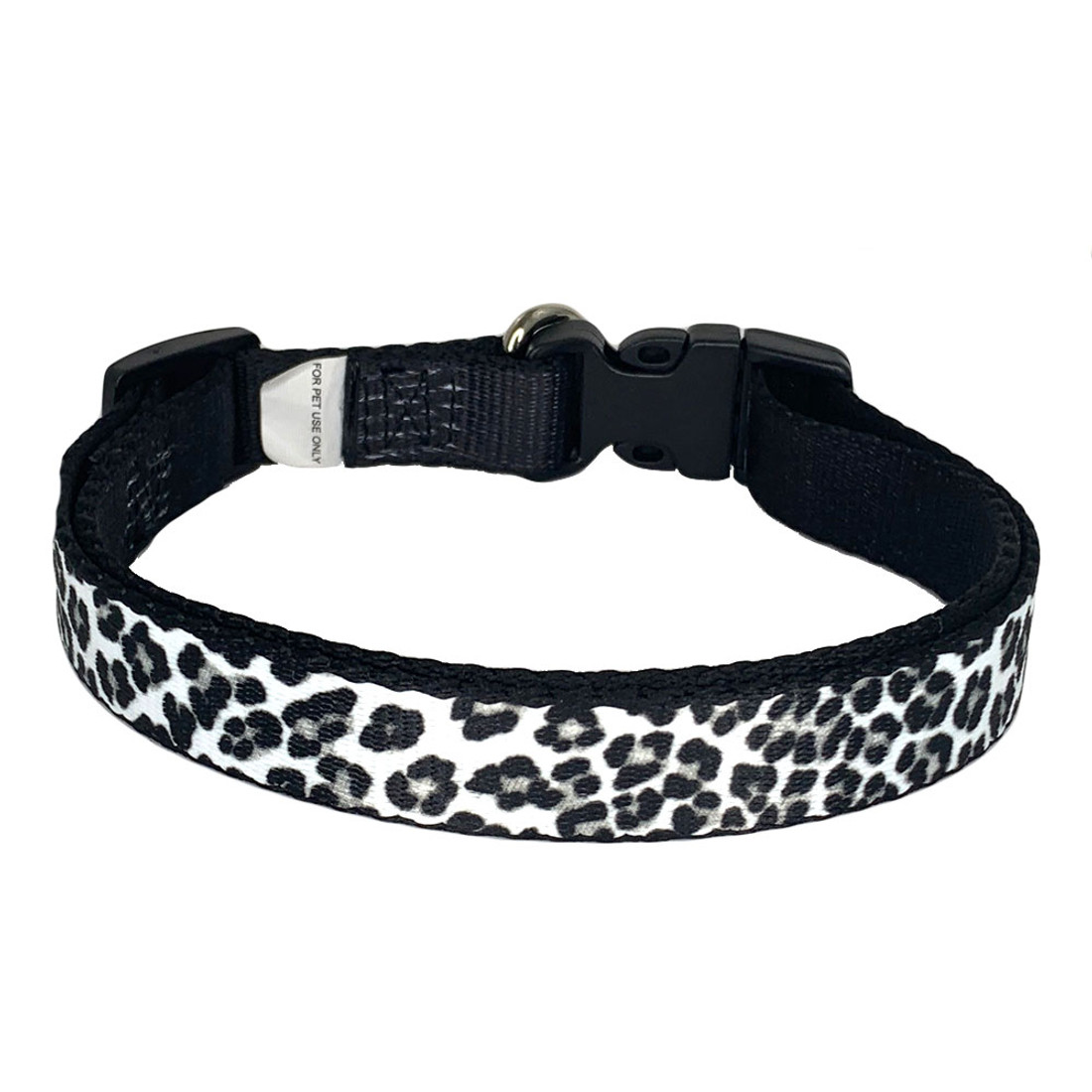 White leopard print nylon dog collar. 