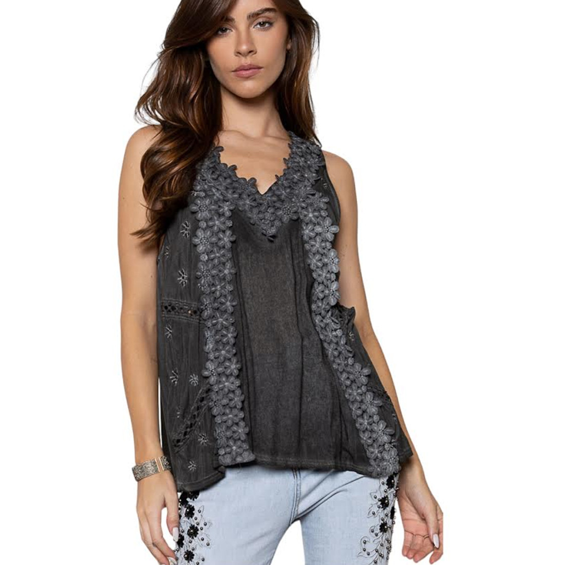 POL Clothing Lace Floral Trim Tank Top